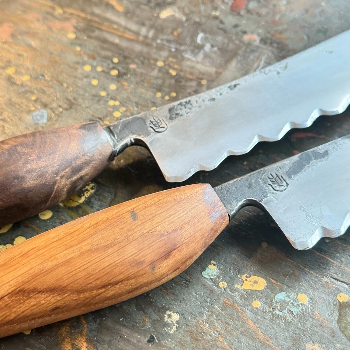 Artisan Bread Knife Oak